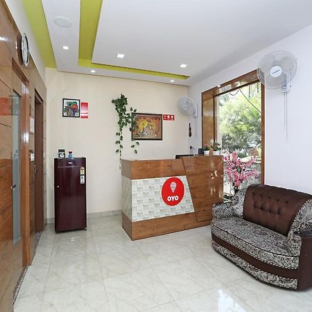 Oyo 10228 Hotel Chandramouli Jaipur Extérieur photo