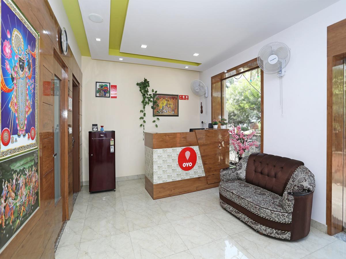 Oyo 10228 Hotel Chandramouli Jaipur Extérieur photo