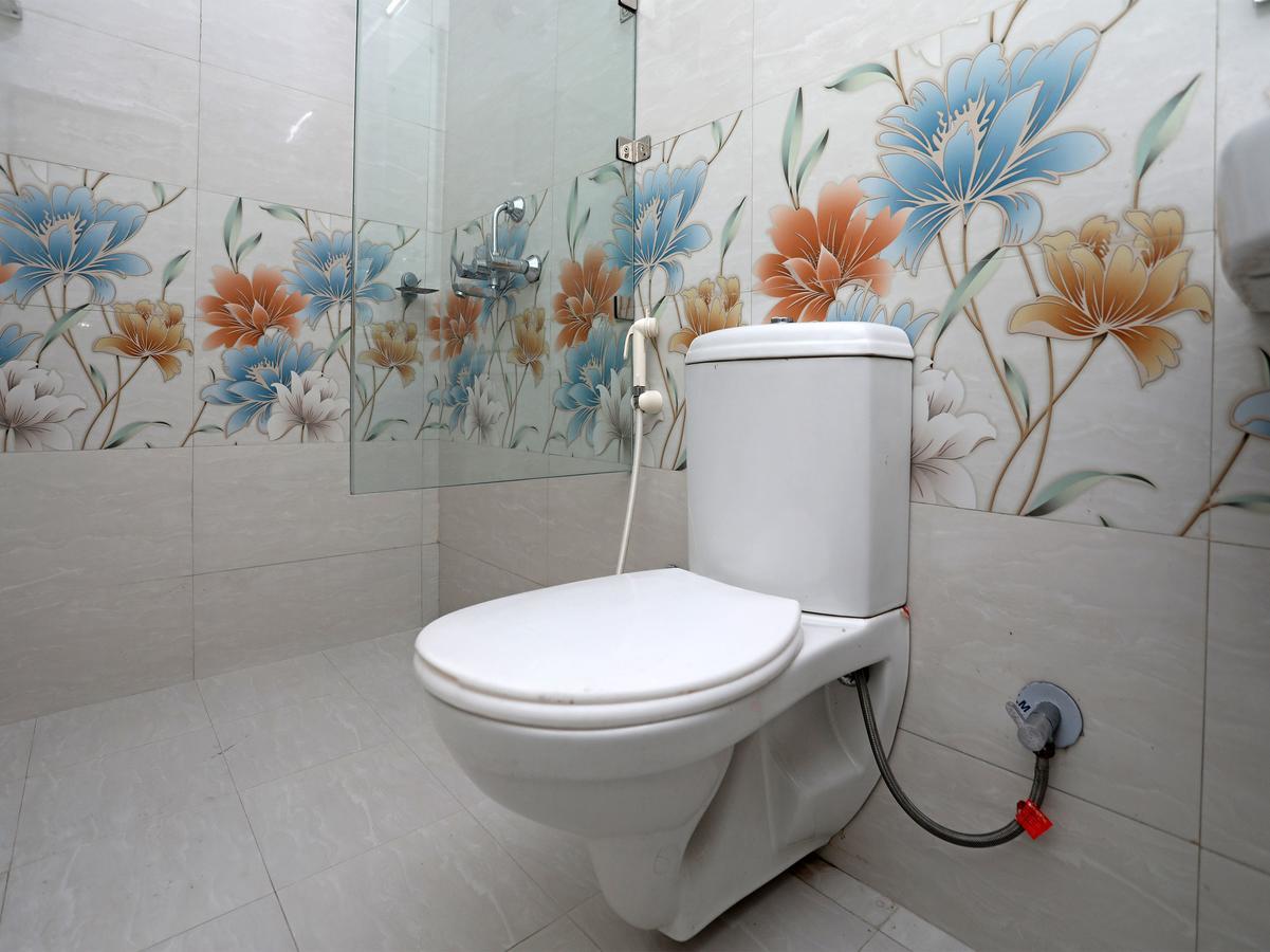 Oyo 10228 Hotel Chandramouli Jaipur Extérieur photo