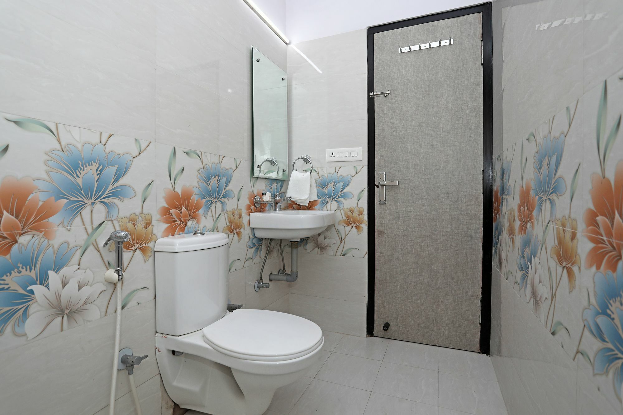 Oyo 10228 Hotel Chandramouli Jaipur Extérieur photo
